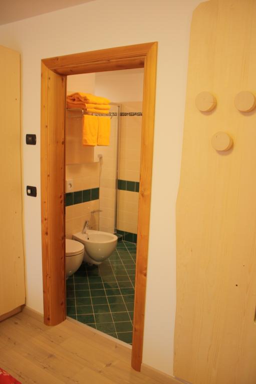 Agriturismo Pianrestel Cavalese Habitación foto